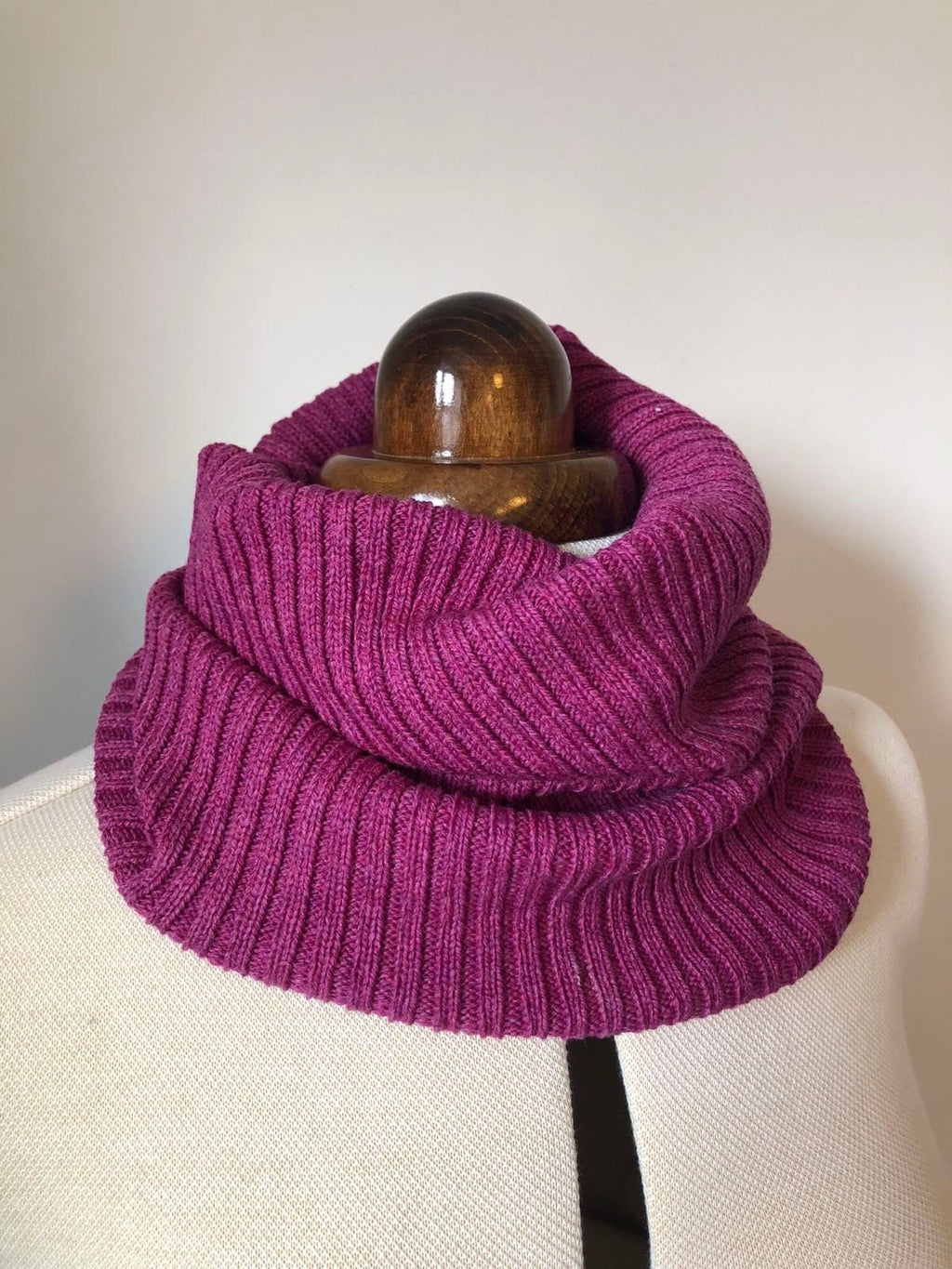 Loganberry Pink Snood / Ribbed Lambswool Knitted Neck Warmer / Unisex Design