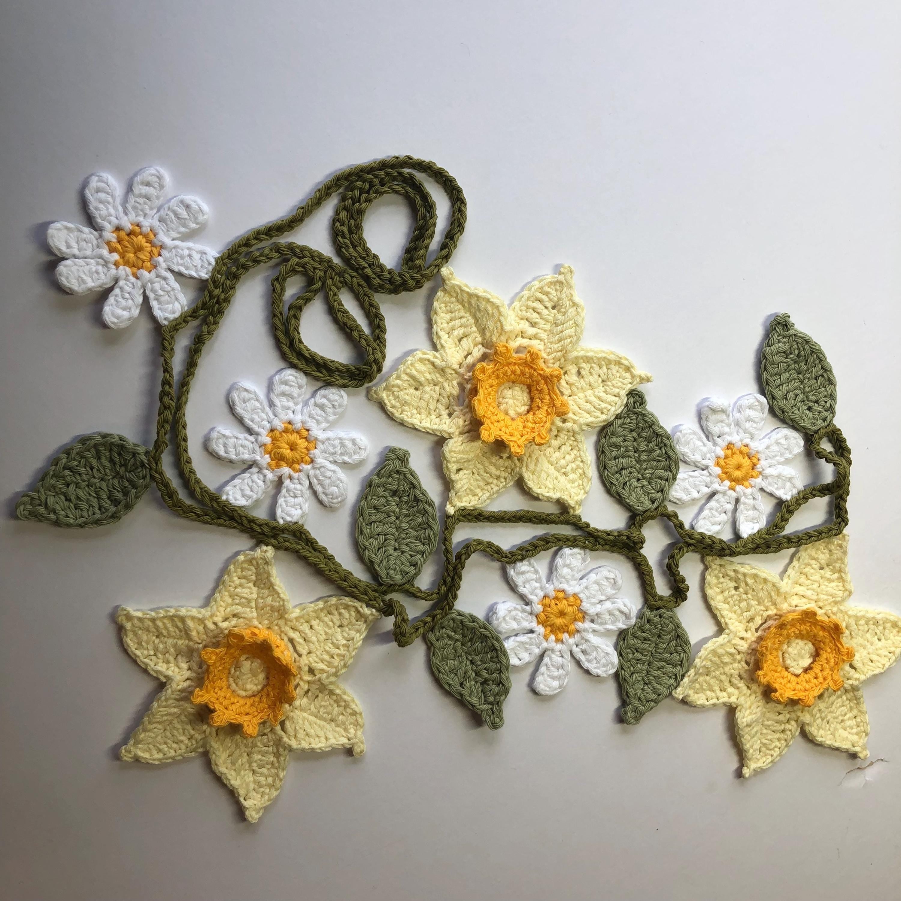 Easter Flowers Garland - Crochet Cotton Spring Wall Decoration