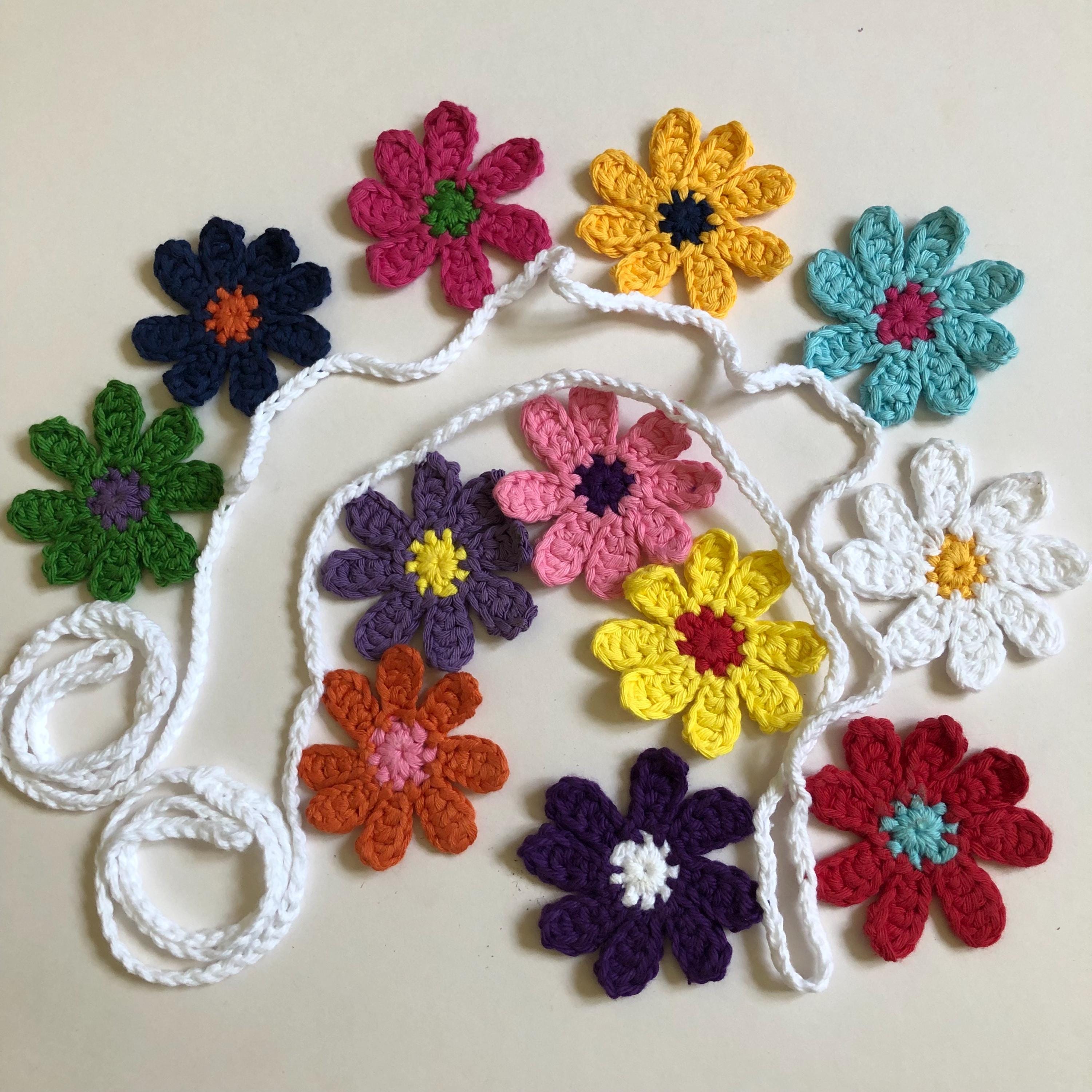 Daisy Flowers Garland - Handmade Crochet Wall / Festival / Garden / Party Decor