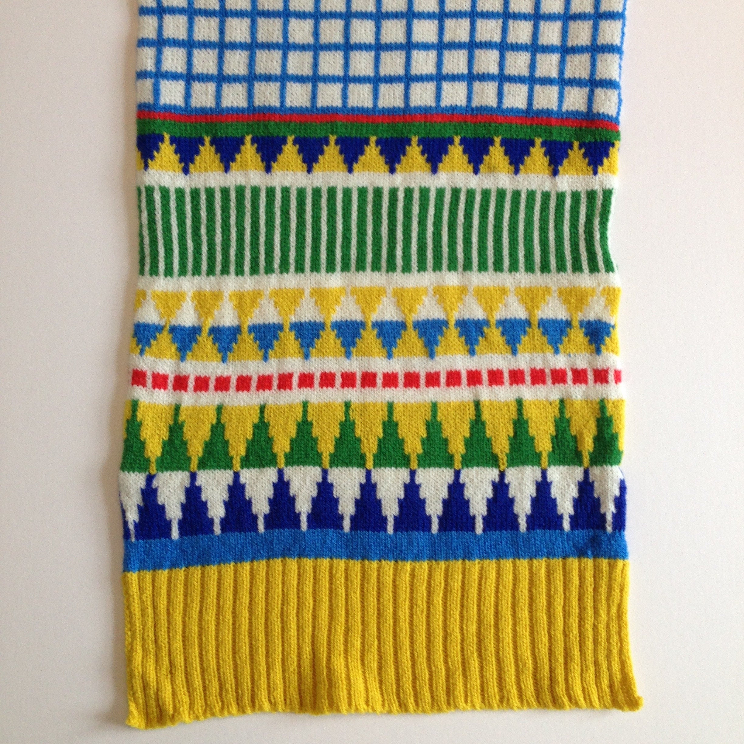 Handmade Fairisle Lambswool Scarf: Colorful Geometric Knit