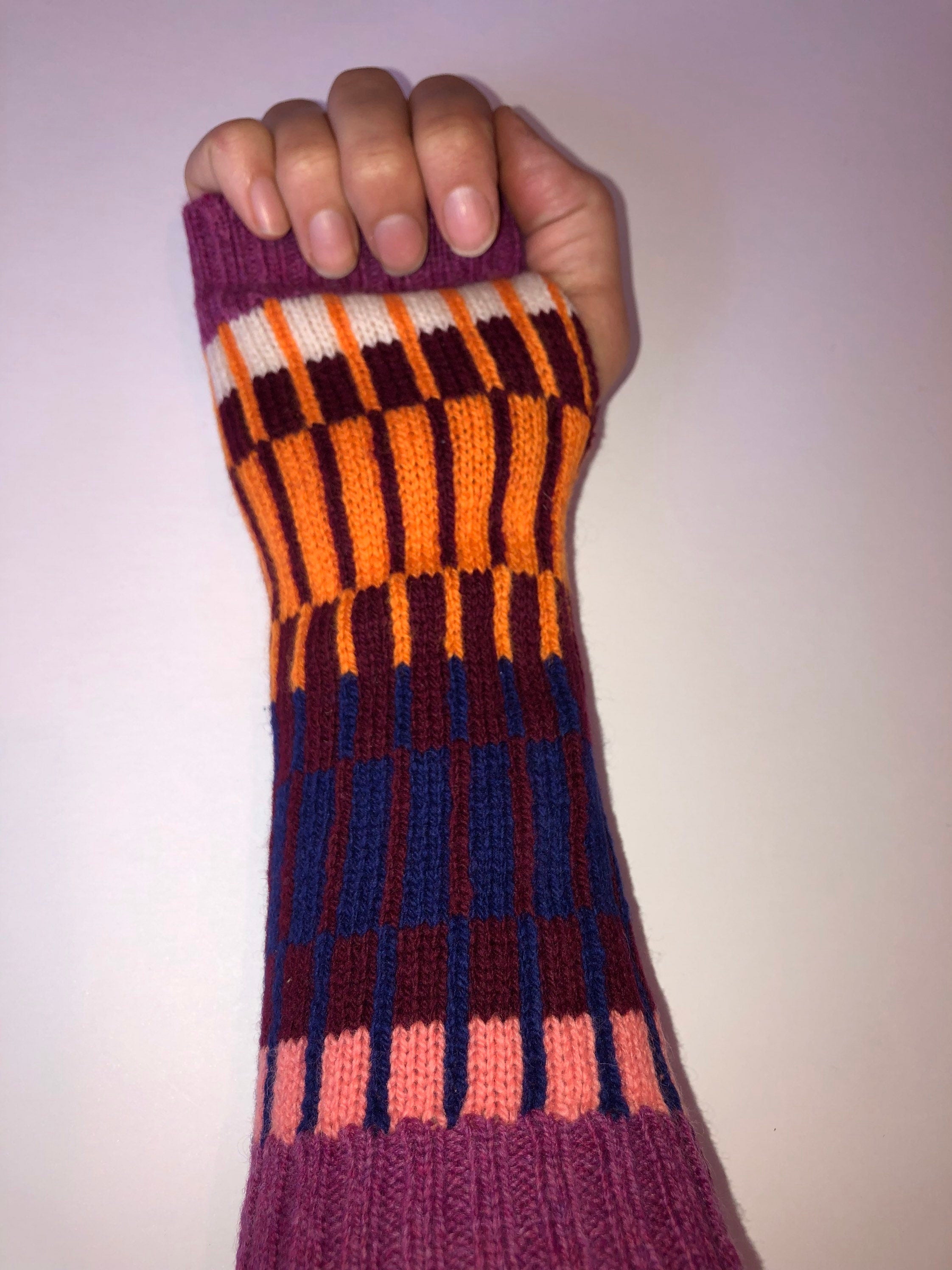Wrist Warmers / Ladies Fingerless Gloves / Winter Mittens / Adult Size Handmade Knitted Lambswool Cosy Accessories