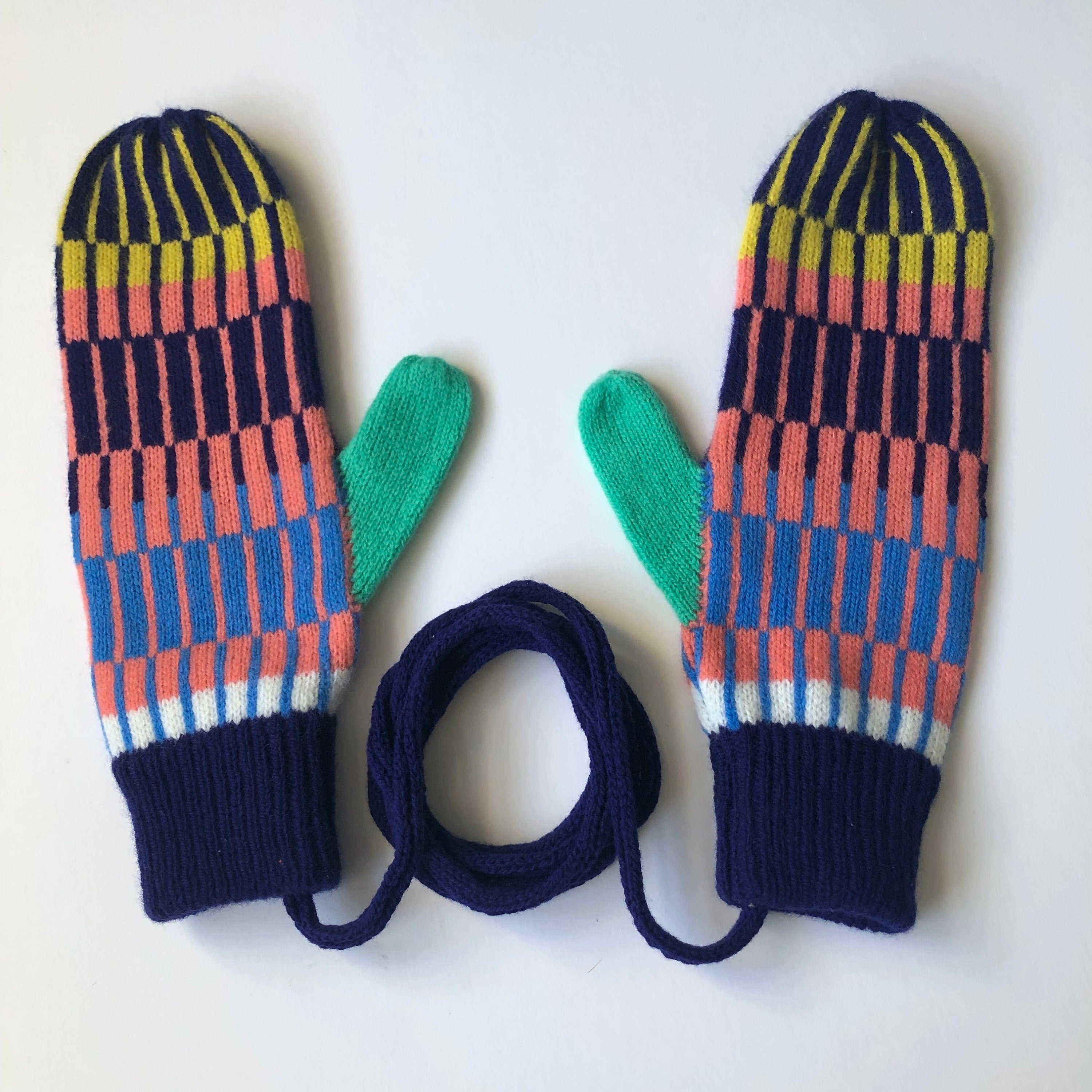 Mittens on a string for Women - Colourful Fairisle Nordic Lambswool Gloves with String or Loose.