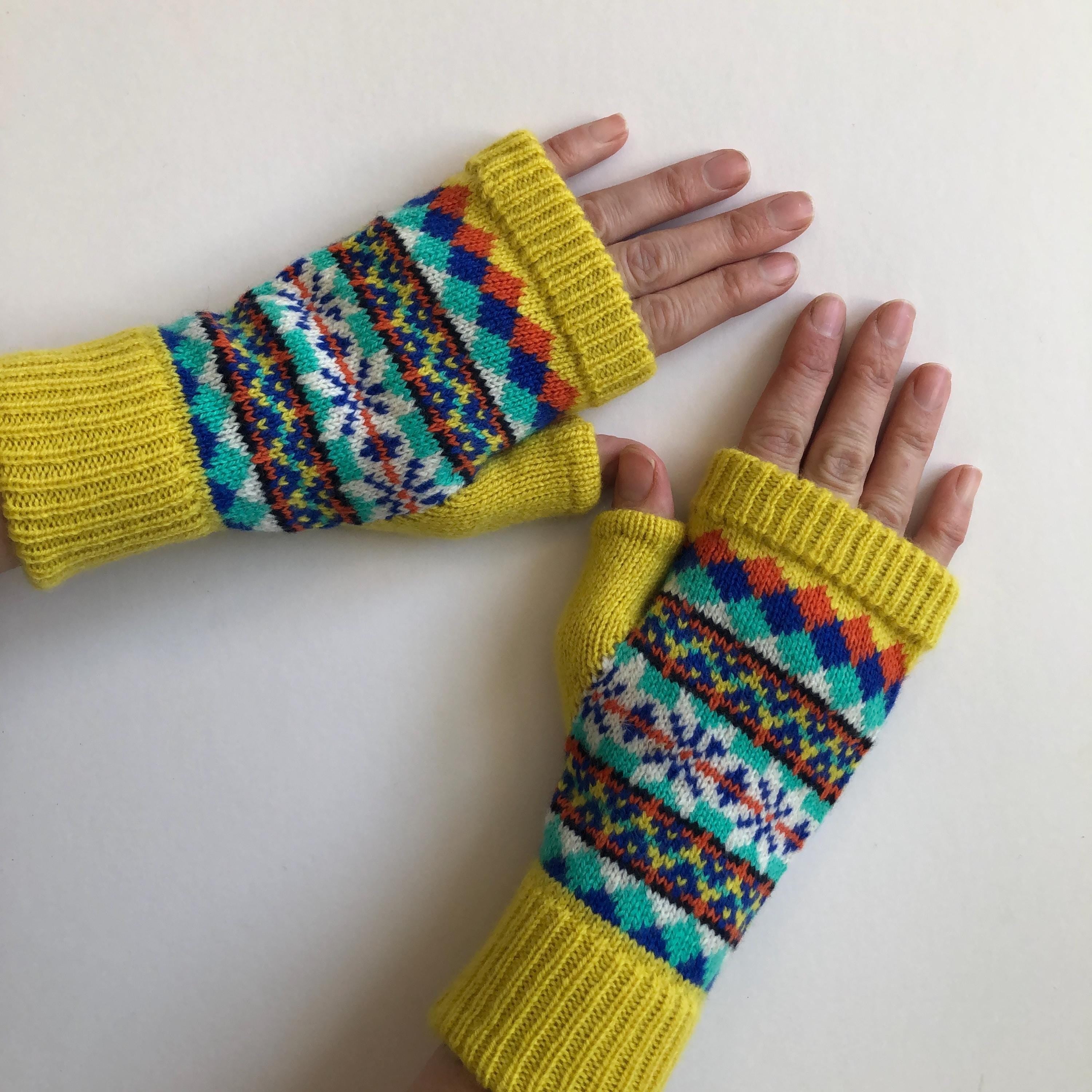 Ladies Fingerless Gloves knitted in soft Lambswool