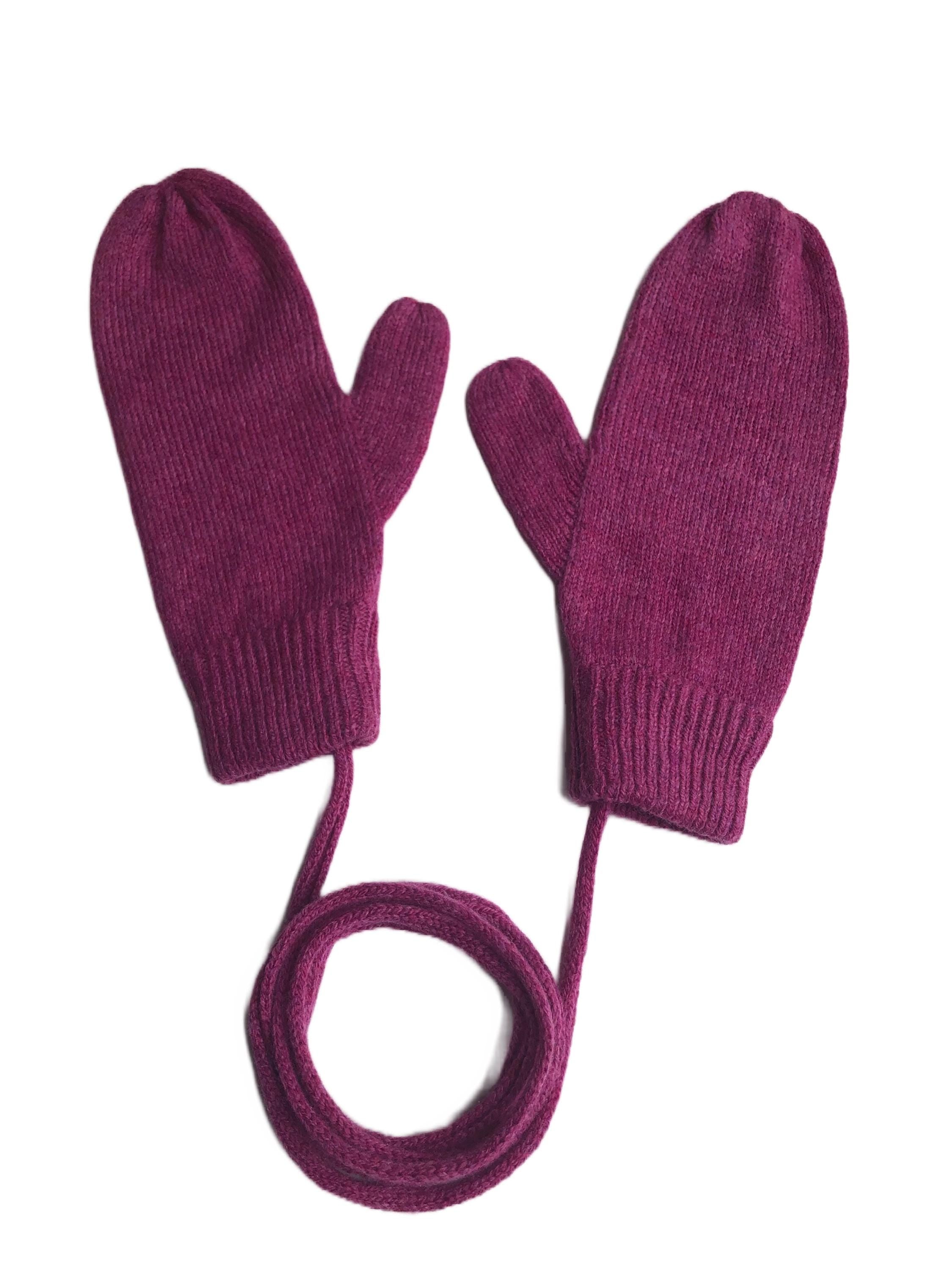 Dark Pink Ladies Mittens knitted in soft Lambswool