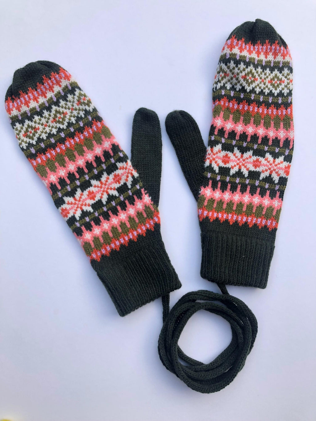 Fairisle Patterned Mittens for Women - Soft Lambswool Knitted gloves (Availble on a string or loose)