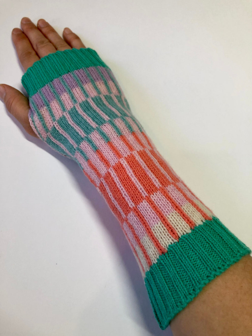 Knitted Wrist Warmers / Fingerless Gloves / Fairisle Lambswool Mittens