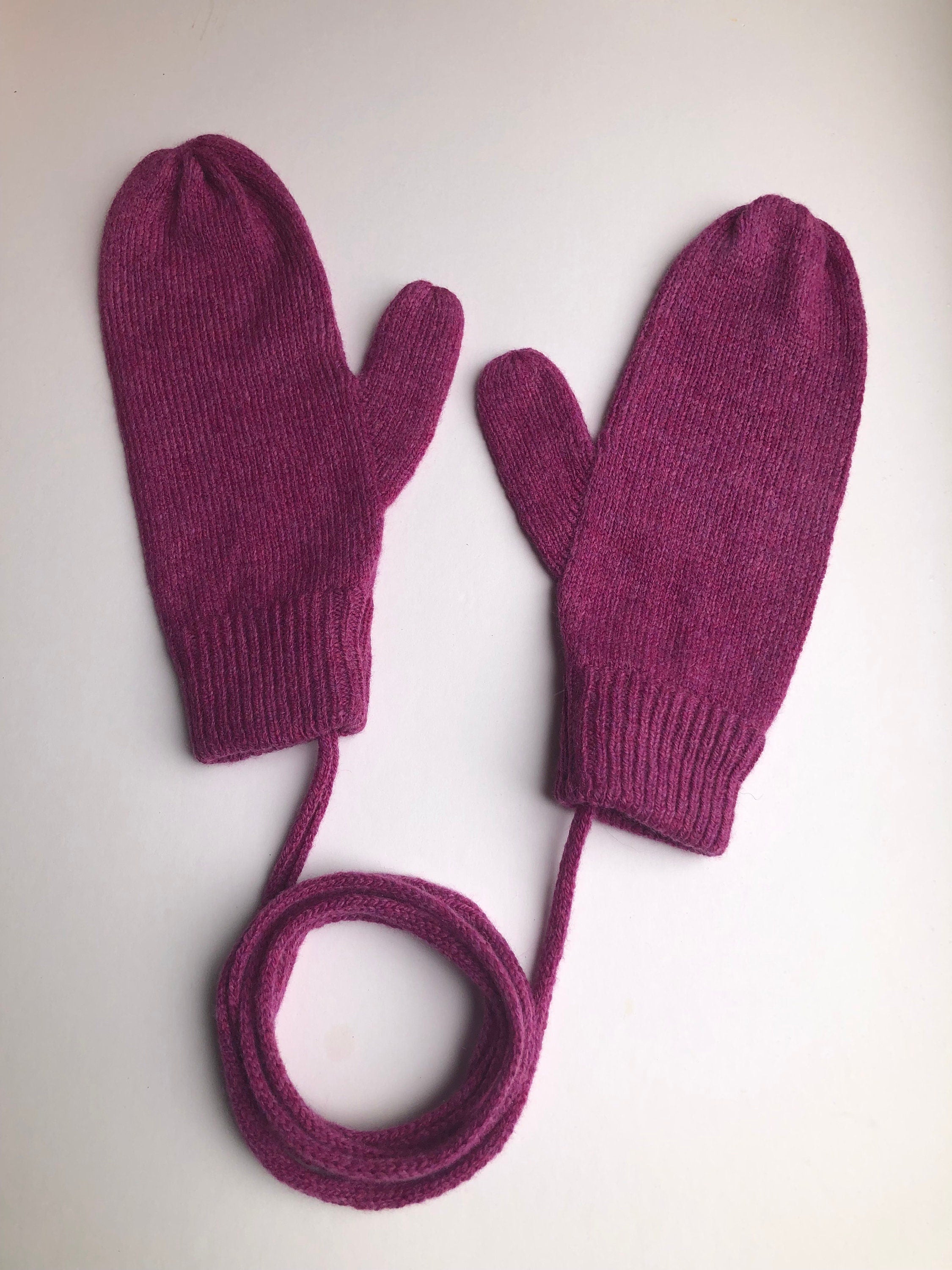 Dark Pink Ladies Mittens knitted in soft Lambswool
