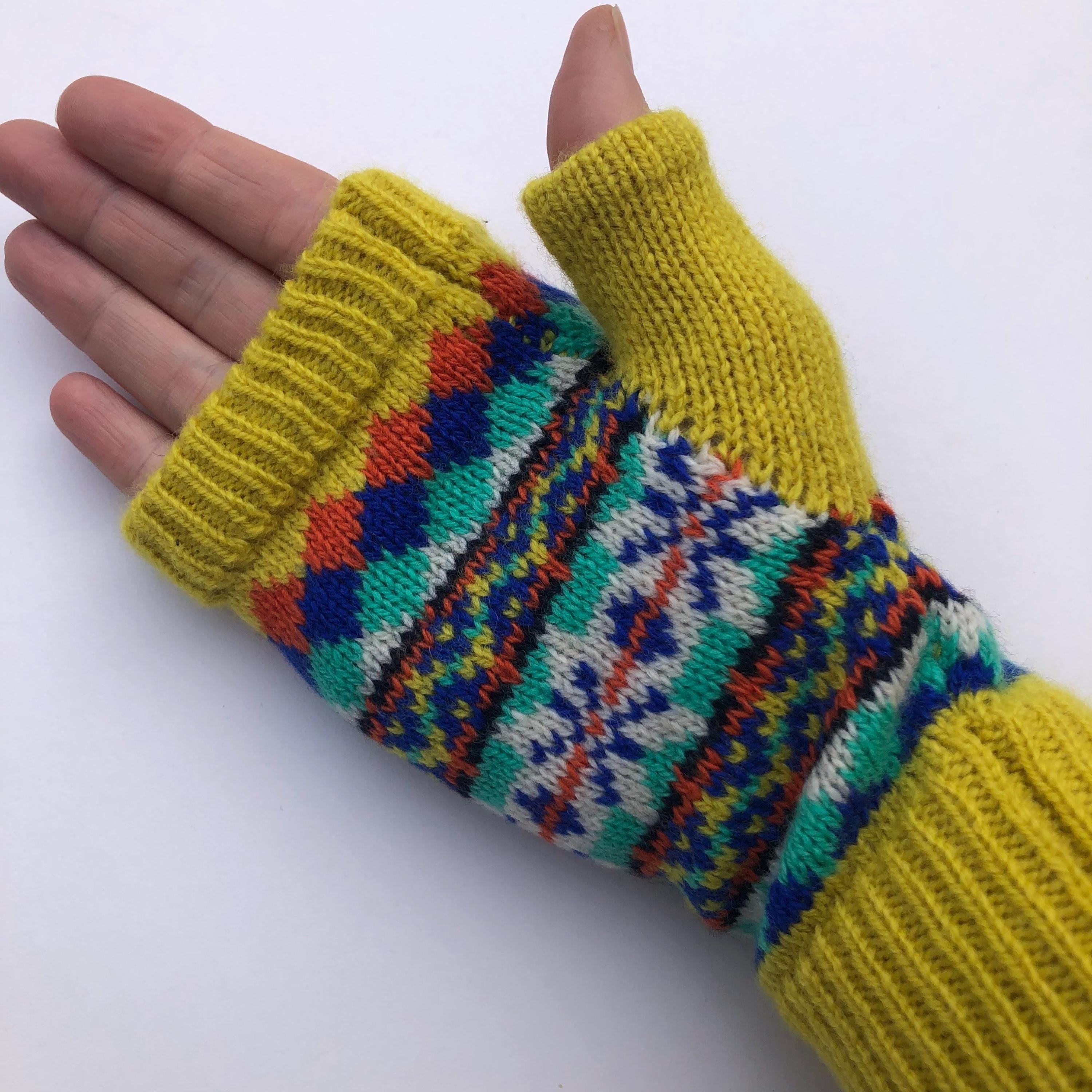 Ladies Fingerless Gloves knitted in soft Lambswool
