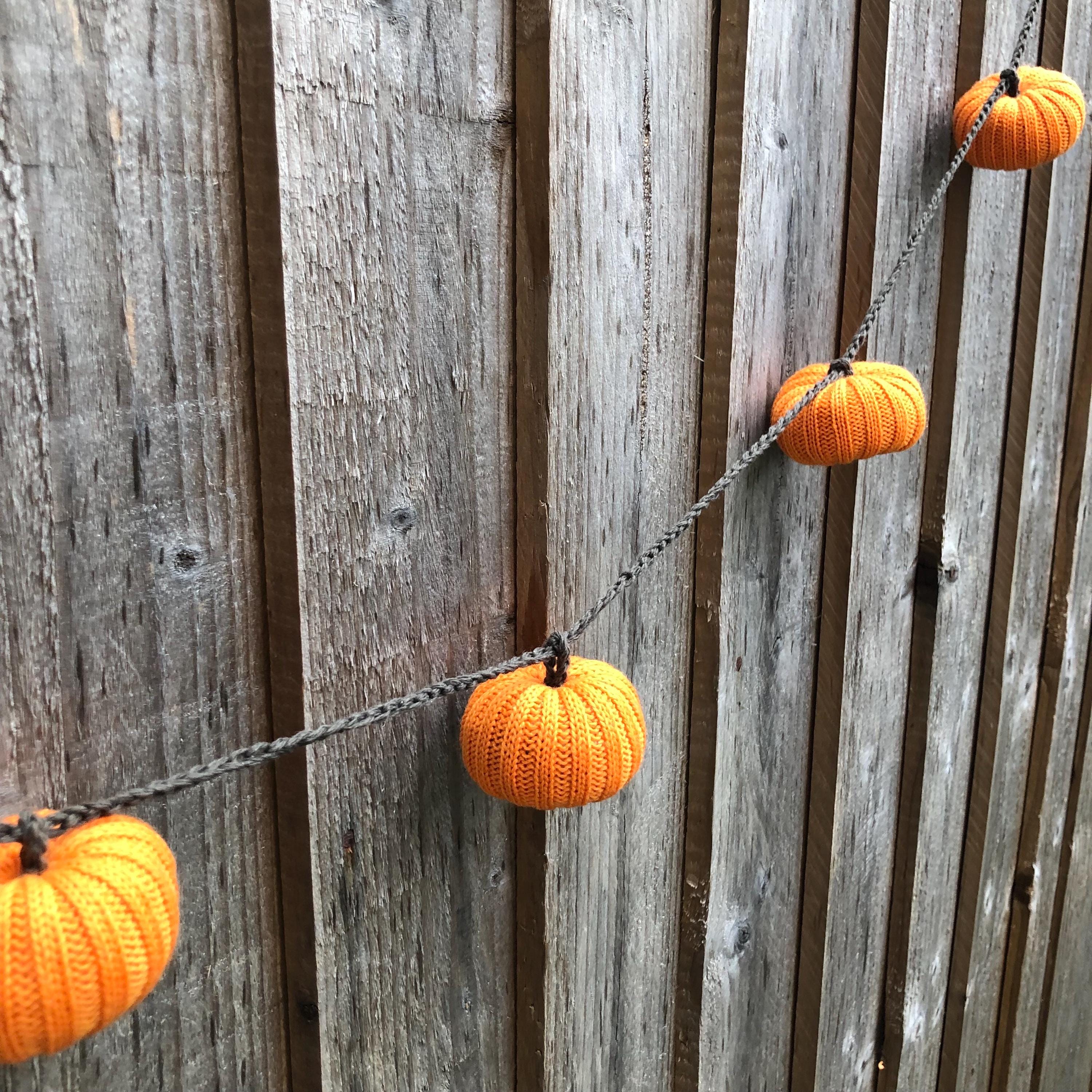 Pumpkin Garland Knitted Wall Decor