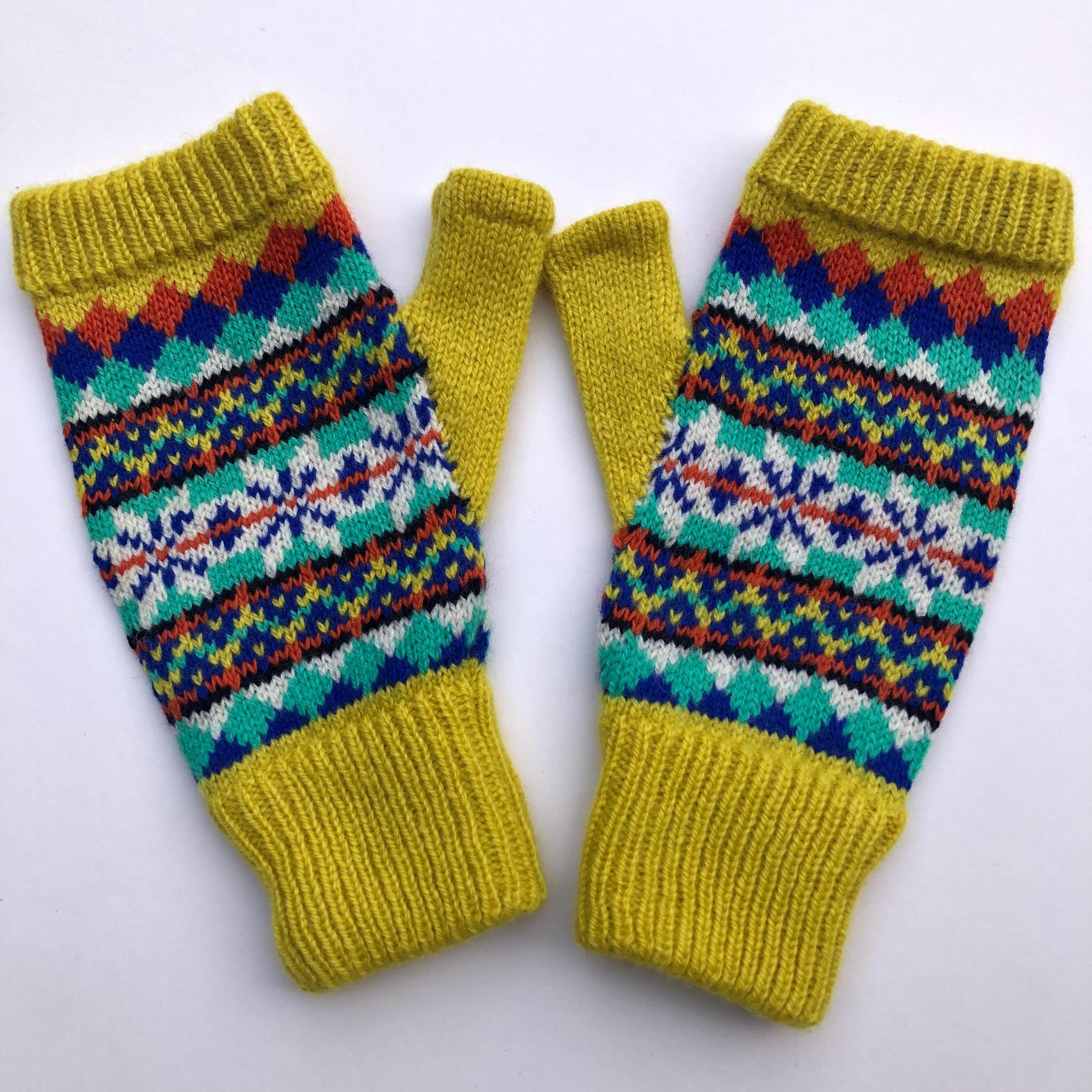 Ladies Fingerless Gloves knitted in soft Lambswool