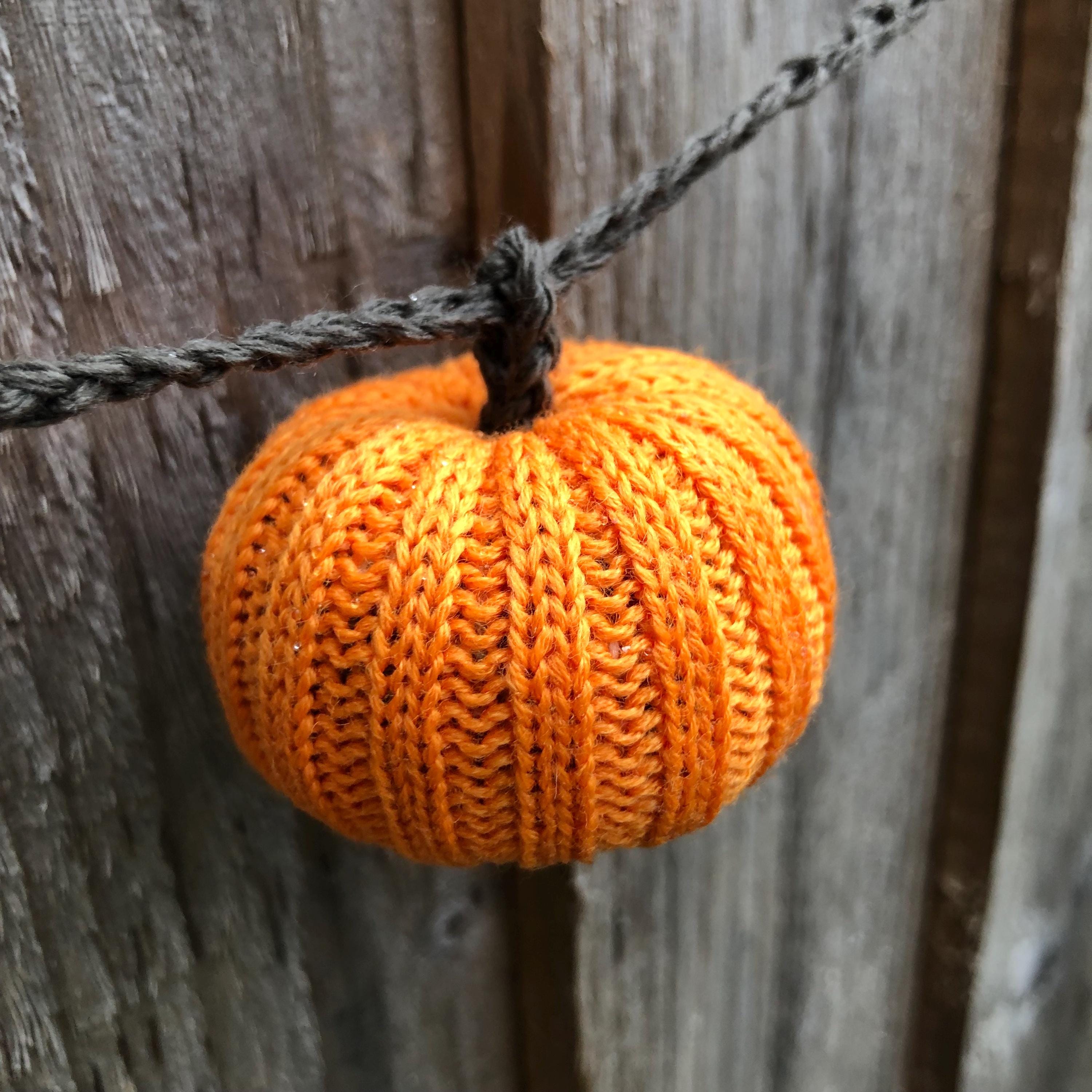Pumpkin Garland Knitted Wall Decor