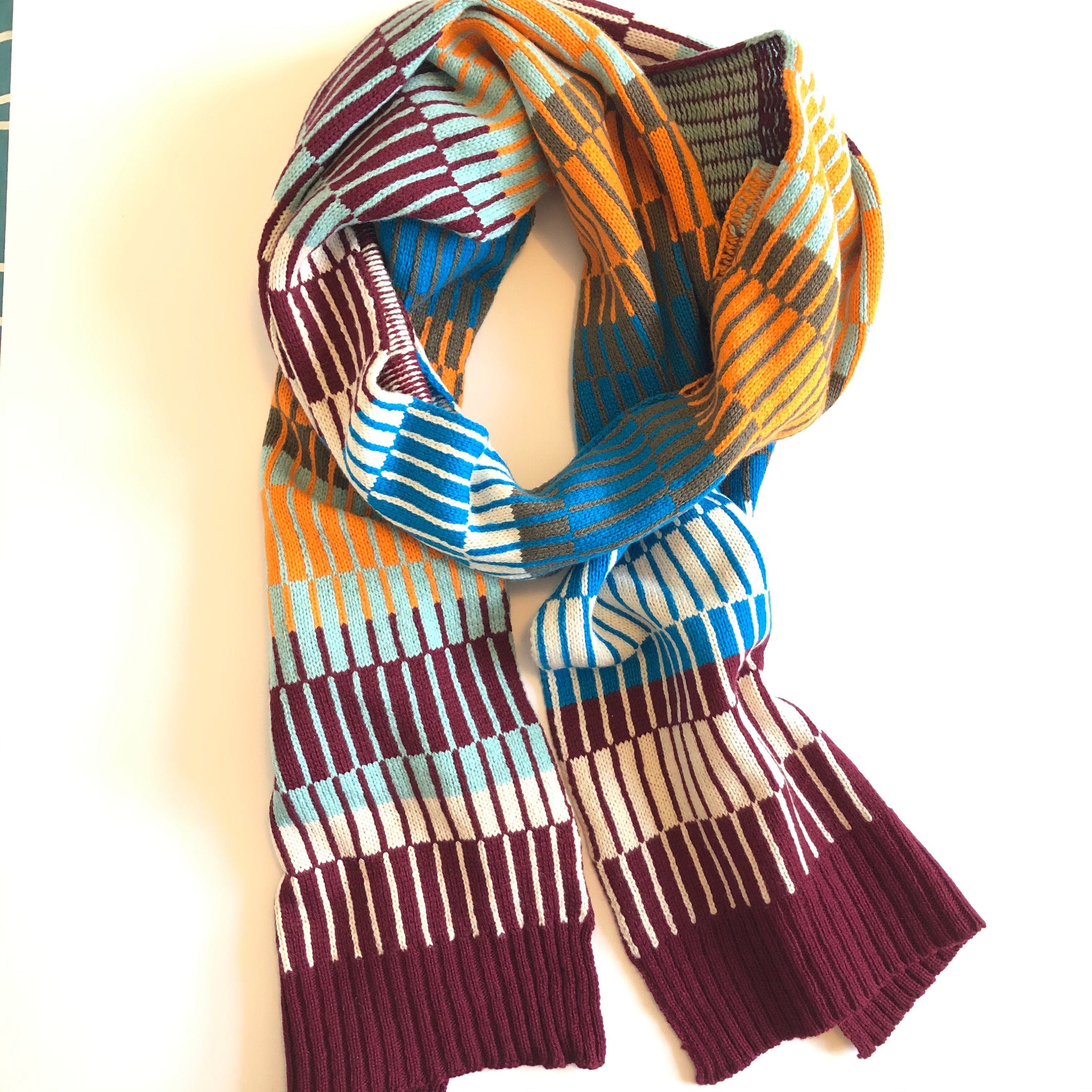 Winter Scarf with Geometric Fairisle Pattern Knitted in Lambswool for Men/Women