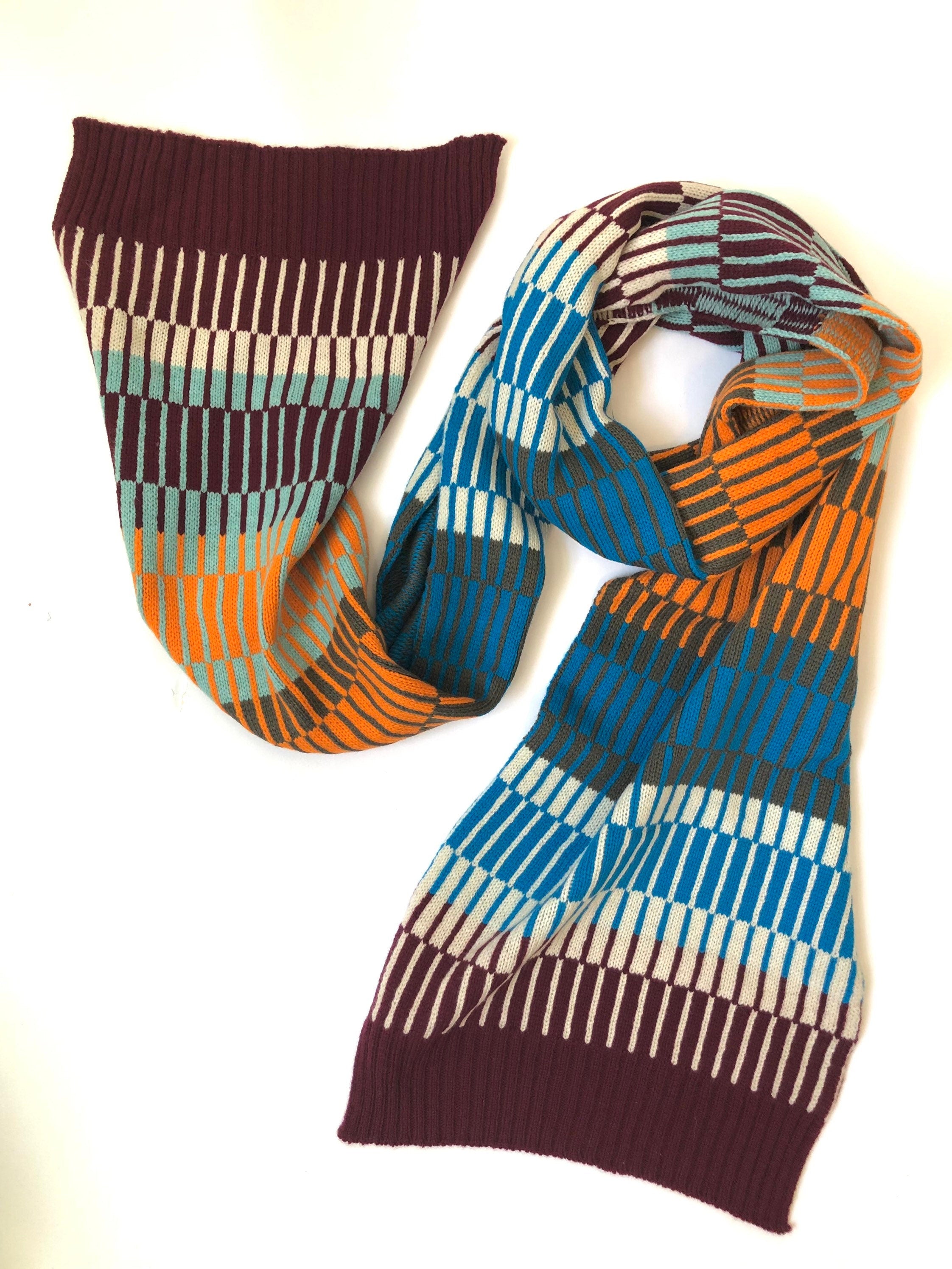 Winter Scarf with Geometric Fairisle Pattern Knitted in Lambswool for Men/Women
