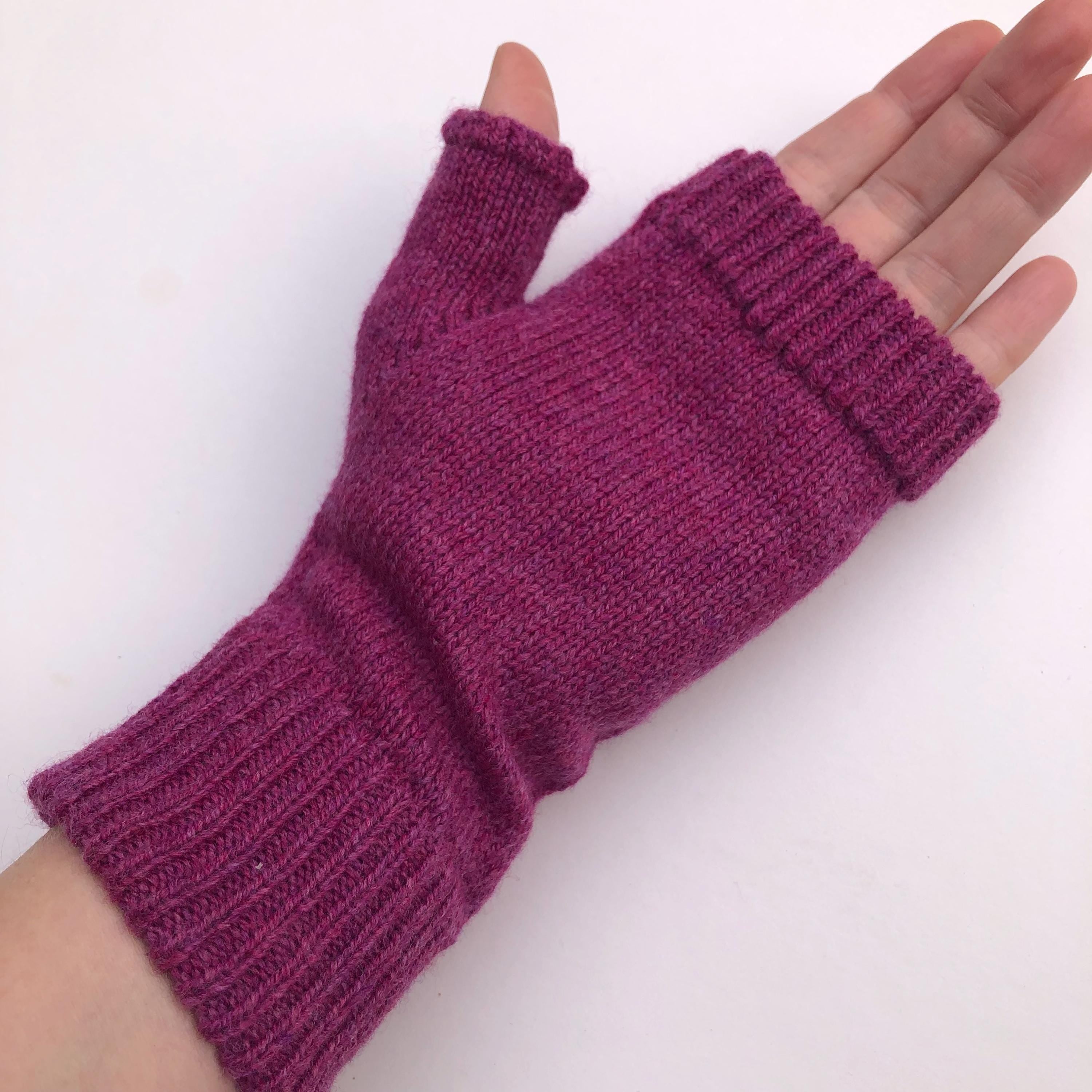 Pink Fingerless Gloves Knitted in Soft Lambswool