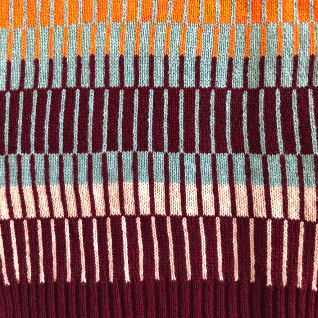 Winter Scarf with Geometric Fairisle Pattern Knitted in Lambswool for Men/Women