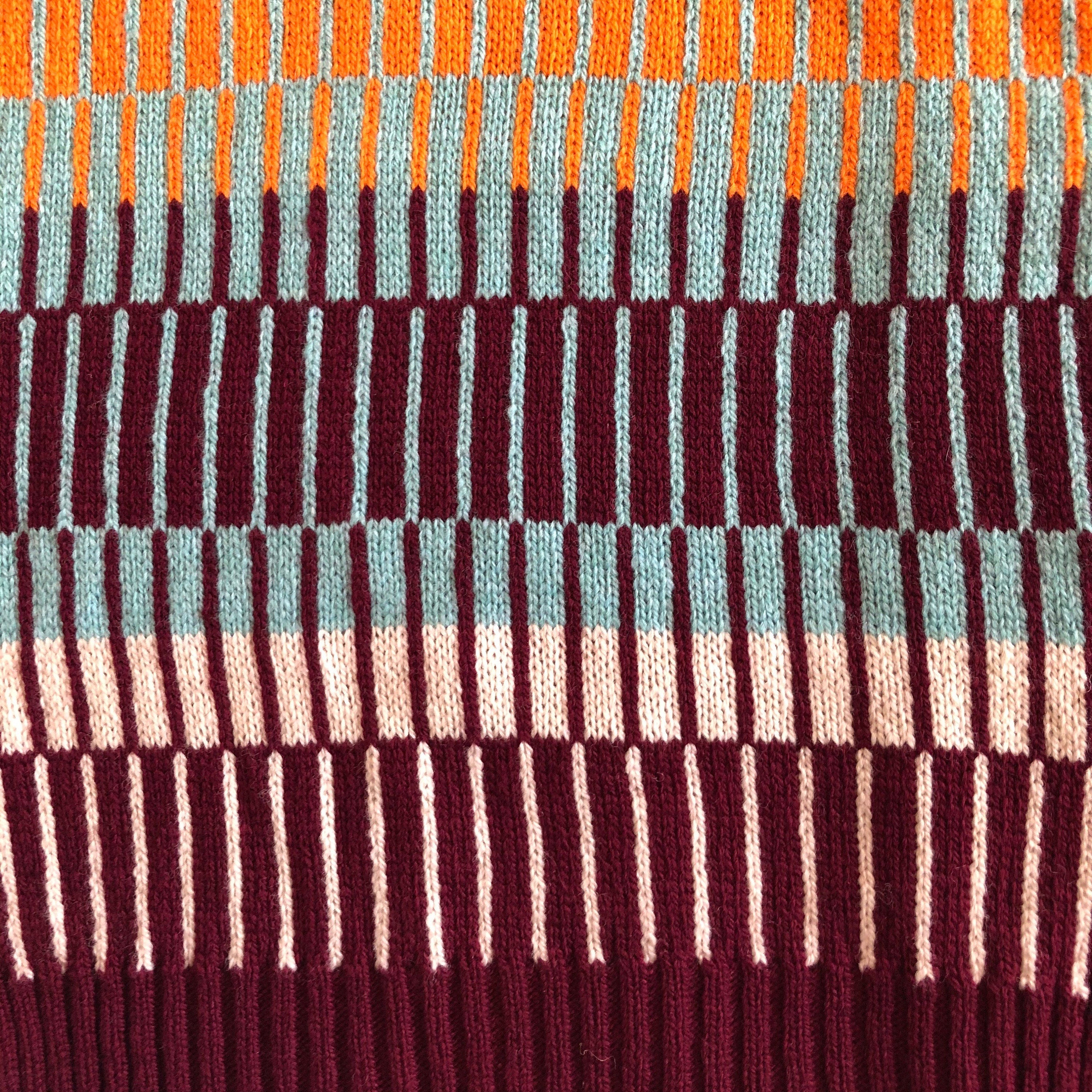 Winter Scarf with Geometric Fairisle Pattern Knitted in Lambswool for Men/Women