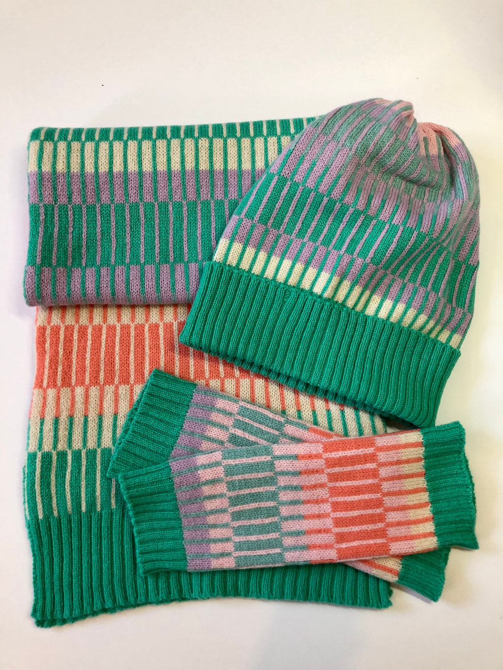Knitted Wrist Warmers / Fingerless Gloves / Fairisle Lambswool Mittens
