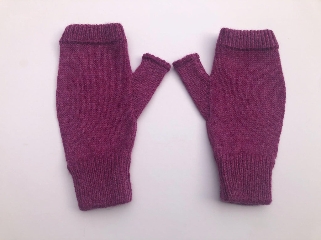 Pink Fingerless Gloves Knitted in Soft Lambswool
