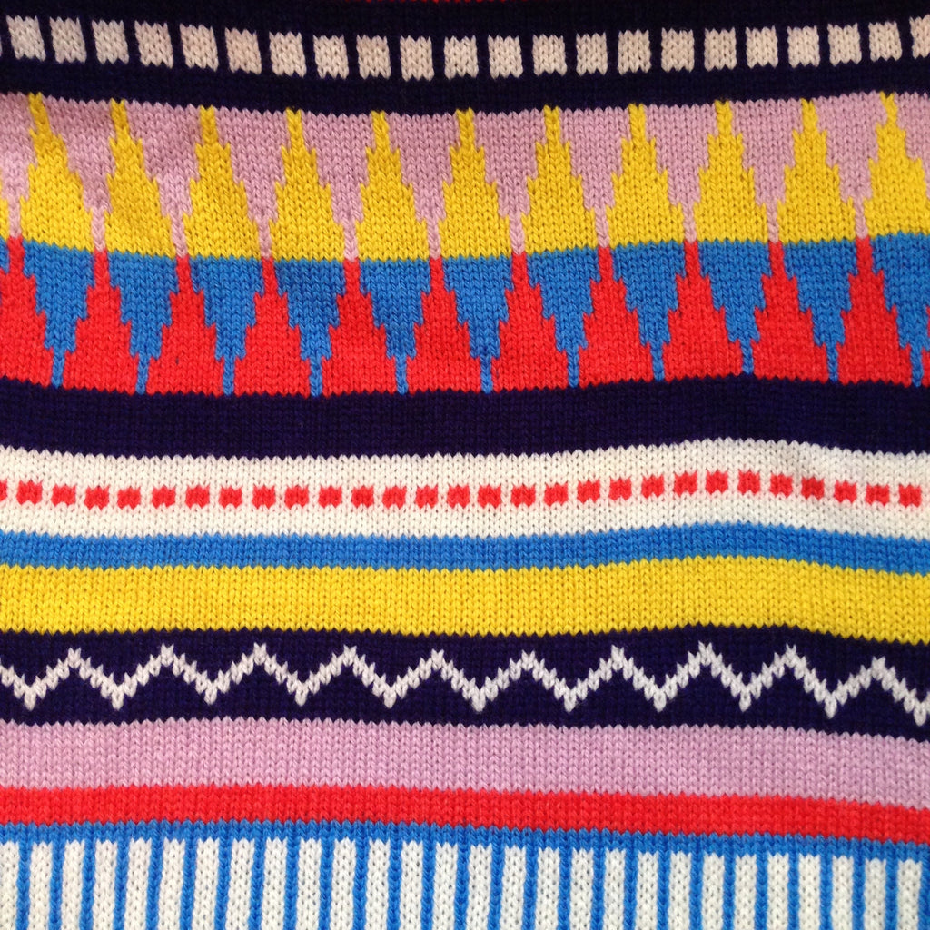 Handmade Lambswool Knitted Scarf: Geometric Fairisle Design